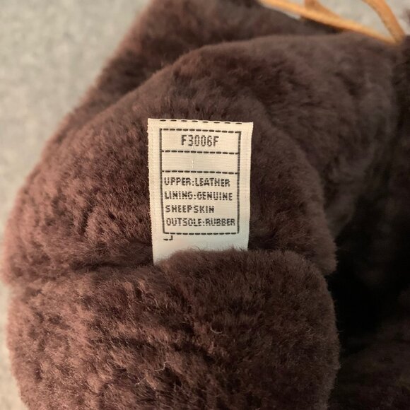 UGG Australia 5278 Girls Youth Tall Sheepskin Brown Leather Suede Lace Up Boots - Picture 12 of 13